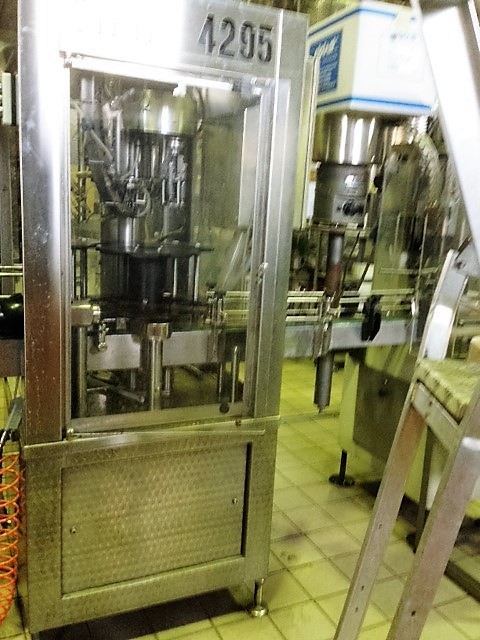 Tappatore Automatico monotesta per tappi stelvin mod. 4295